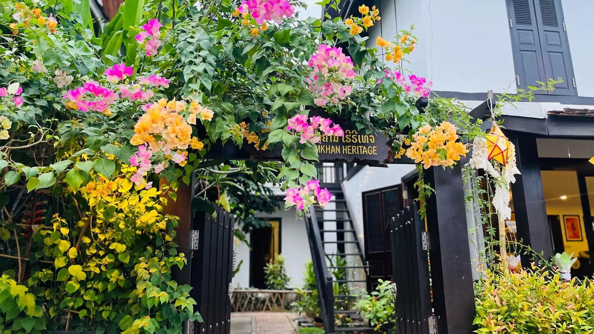 Apartahotel Villa Namkhan Heritage Luang Prabang